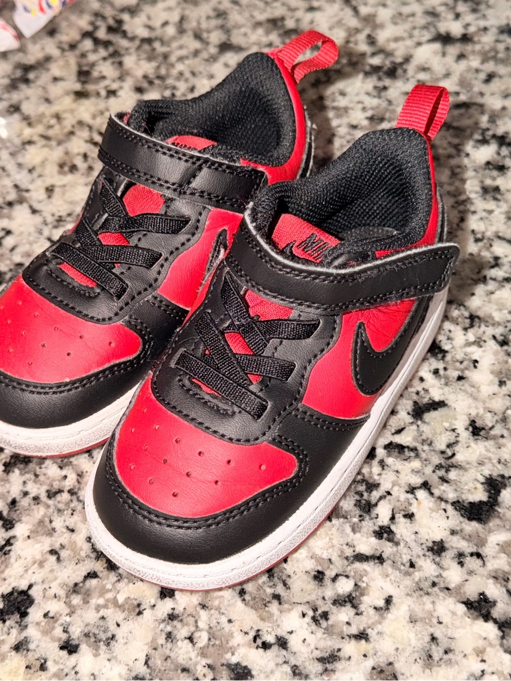 Nike Kids Red and Black Hook-and-Loop Low Top Sneakers